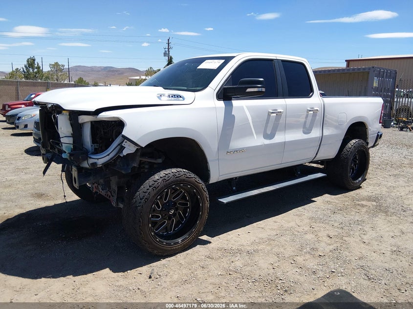 Vin: 1c6srfbt0ln279960, lot: 45995377, ram 1500 big horn  4x4 6'4 box 20202