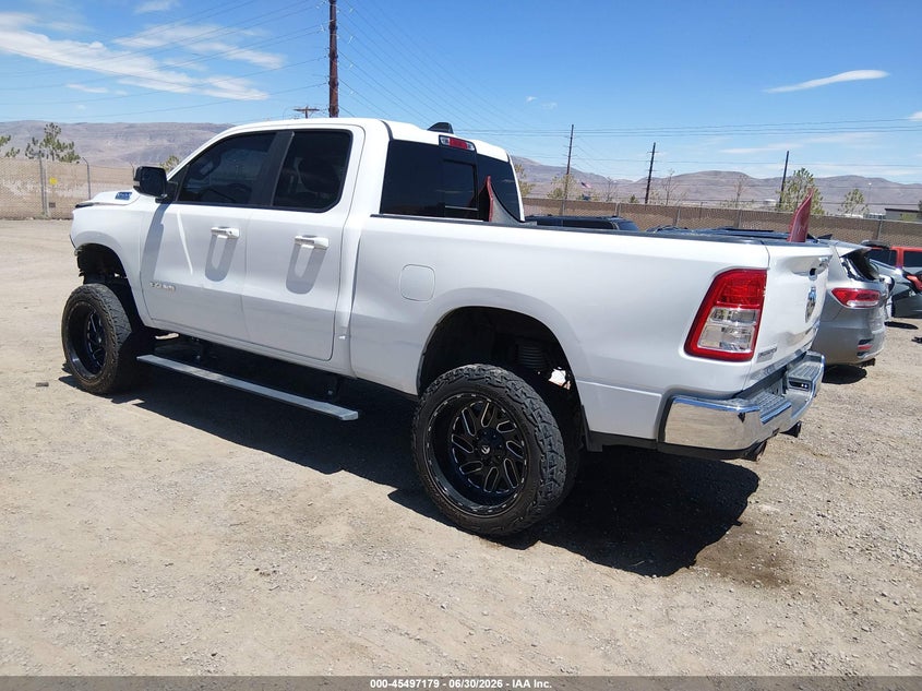 Vin: 1c6srfbt0ln279960, lot: 45995377, ram 1500 big horn  4x4 6'4 box 20203