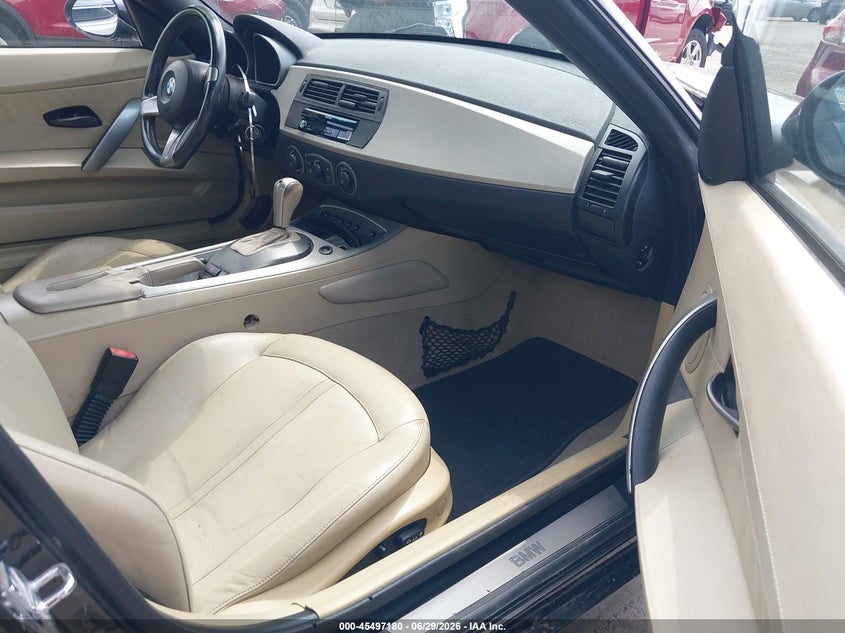 2003 BMW Z4 CABRIO 3.0L I-6 DOHC, VVT, 225HP
