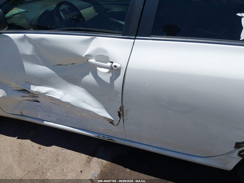 2011 TOYOTA COROLLA auction photo 6
