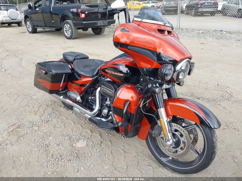 2017 Harley-Davidson Street Glide