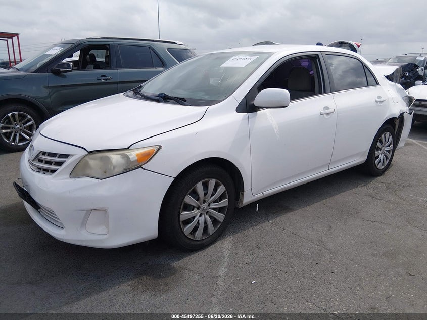 2013 TOYOTA COROLLA auction photo 2