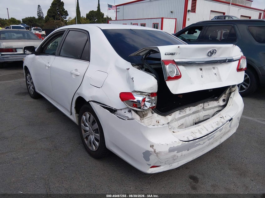 2013 TOYOTA COROLLA auction photo 3