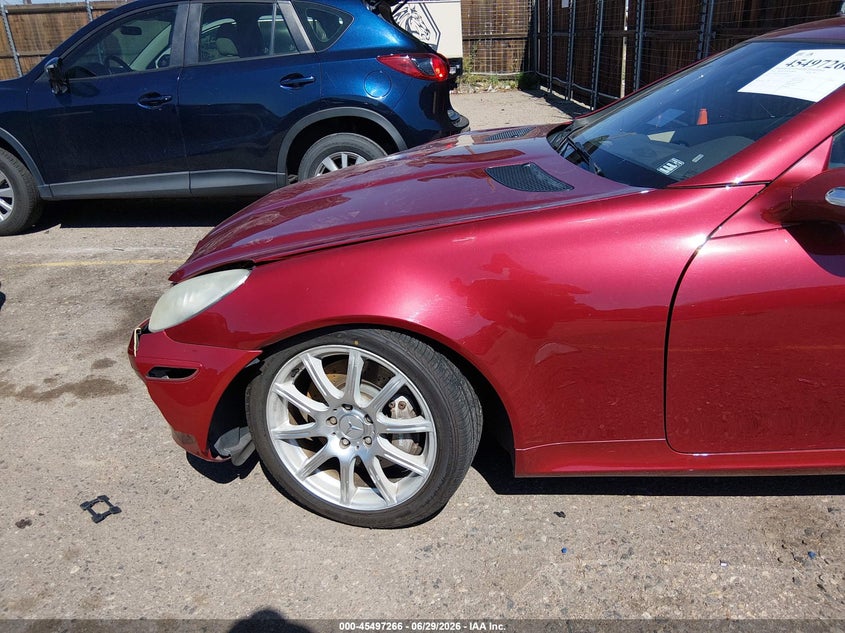 2005 Mercedes-Benz Slk 350 VIN: WDBWK56F85F047843 Lot: 45497266