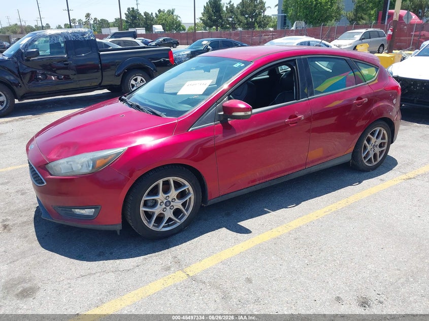 Vin: 1fadp3k27fl256727, lot: 45995532, ford focus se 20152