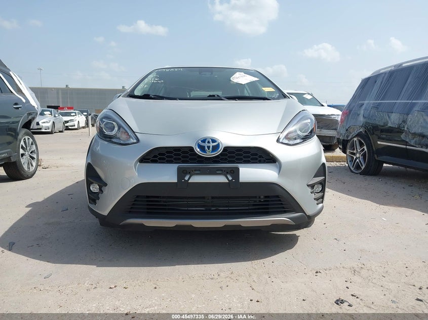 2018 Toyota Prius C Four VIN: JTDKDTB38J1607376 Lot: 45497335