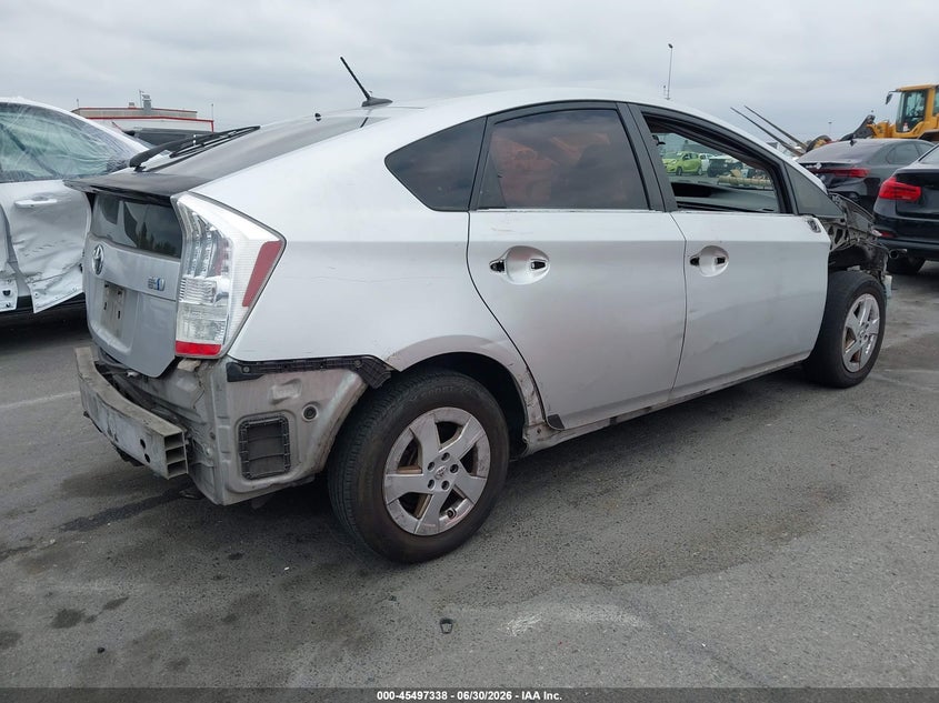 2011 TOYOTA PRIUS auction photo 4