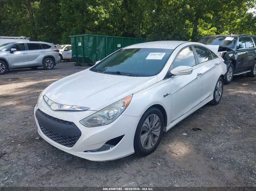 2013 HYUNDAI SONATA HYBRID auction photo 2