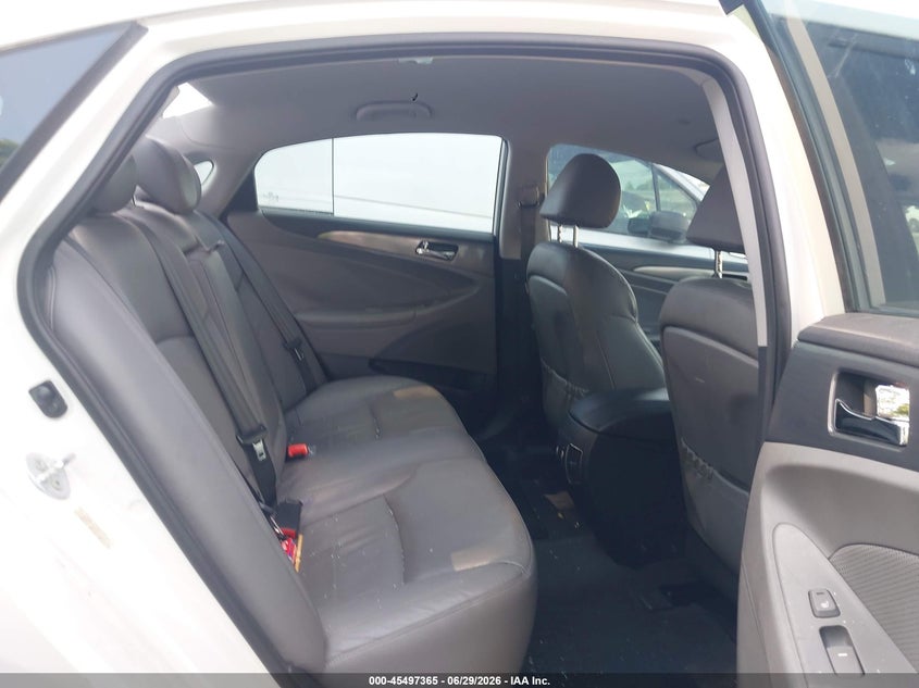 2013 HYUNDAI SONATA HYBRID auction photo 8