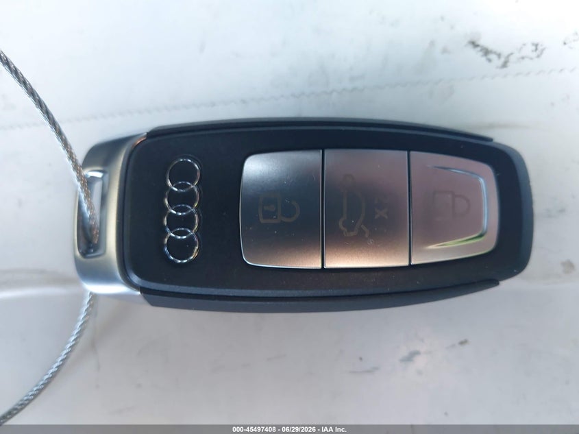 2023 AUDI A3 PREMIUM 40 TFSI FRONT-WHEEL DRIVE S TRONIC — Фото 11