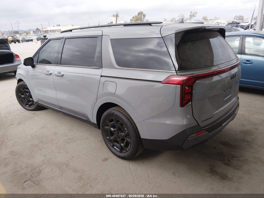 2026 KIA CARNIVAL MPV HYBRID auction photo 3