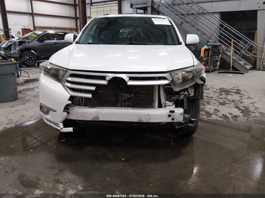 2012 TOYOTA HIGHLANDER auction photo 6