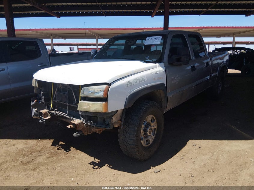 2003 GMC SIERRA 1500HD auction photo 2