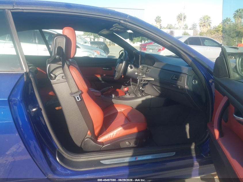 BMW M3 2011 VIN WBSDX9C53BE585065