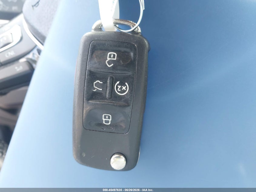 2020 VOLKSWAGEN PASSAT SEDAN 2.0L I-4 DI, DOHC, VVT, TURBO, 174HP