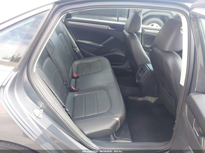 2020 VOLKSWAGEN PASSAT SEDAN 2.0L I-4 DI, DOHC, VVT, TURBO, 174HP