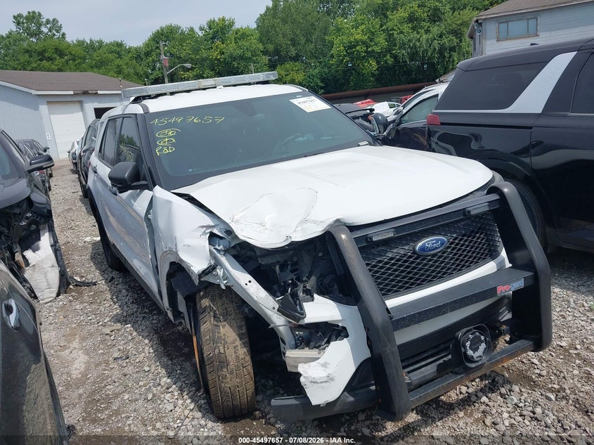 Vin: 1fm5k8ab4lga96947, lot: 45995855, ford police interceptor utility 2020 img_1