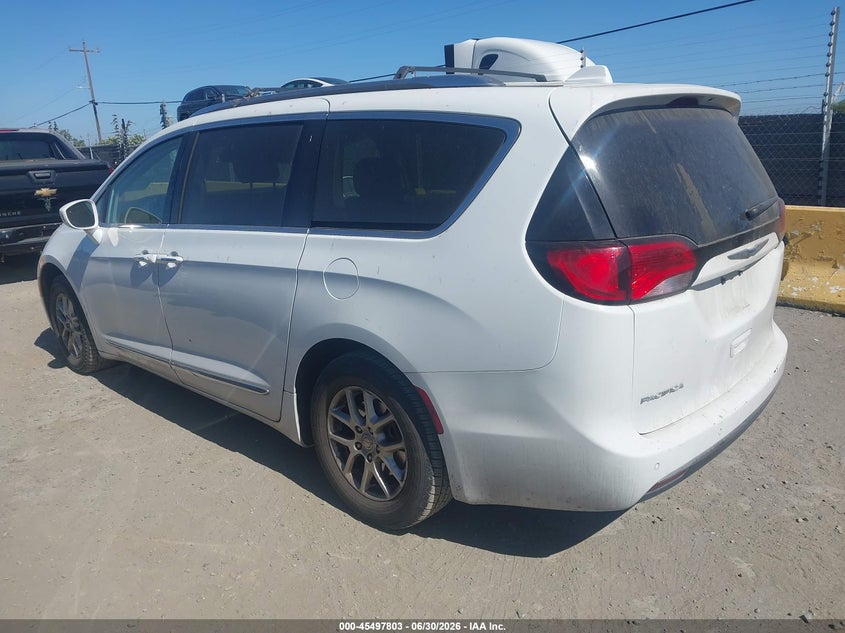 Vin: 2c4rc1bgxlr268577, lot: 45996001, chrysler pacifica touring l 20203