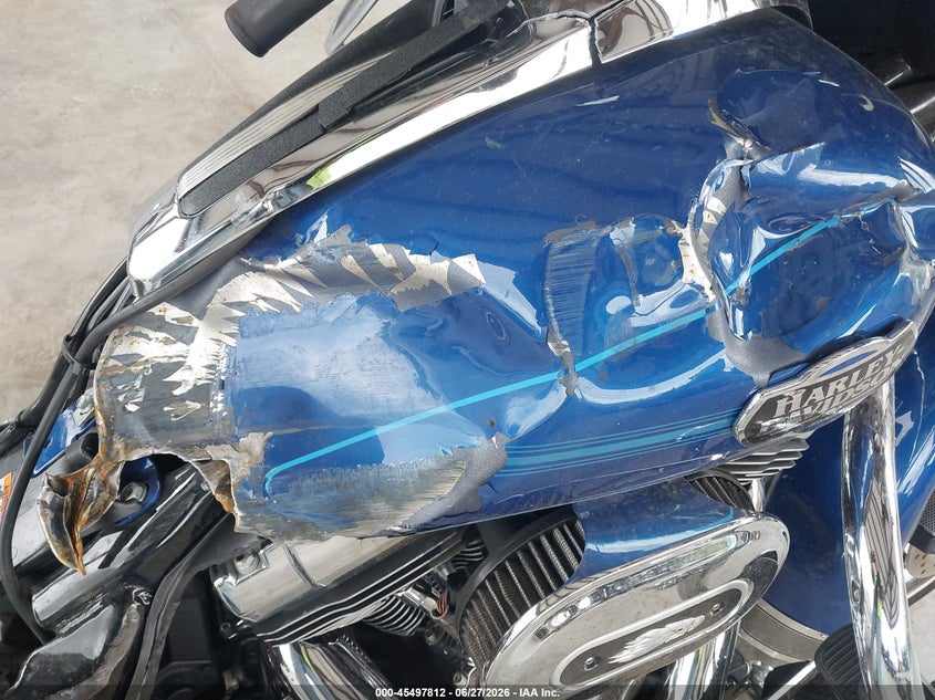 2010 Harley-Davidson Flhtcu VIN: 1HD1FC418AB641523 Lot: 45497812