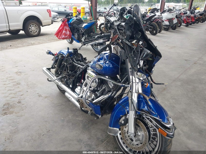 2010 Harley-Davidson FLHTCU