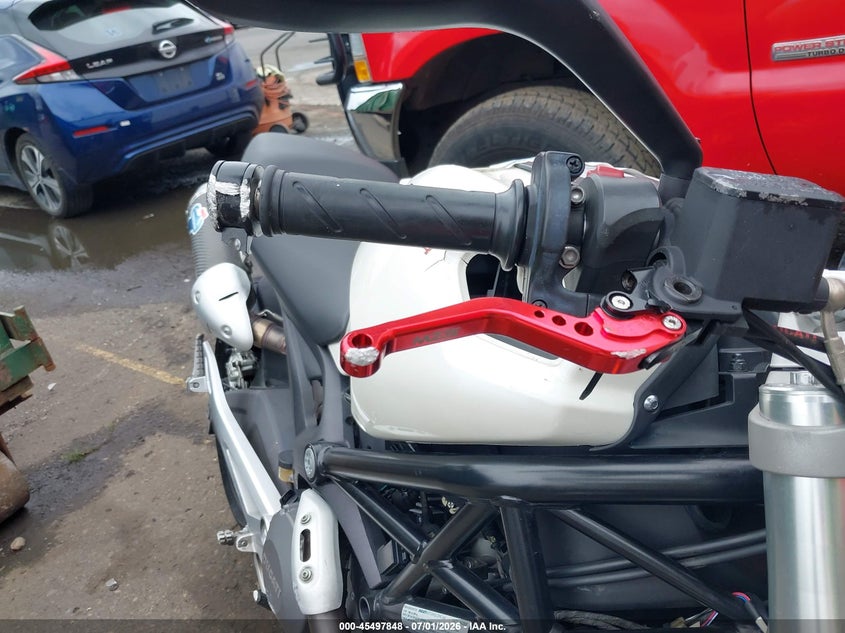 2009 Ducati Monster 696 VIN: ZDM1RADN79B001156 Lot: 45497848