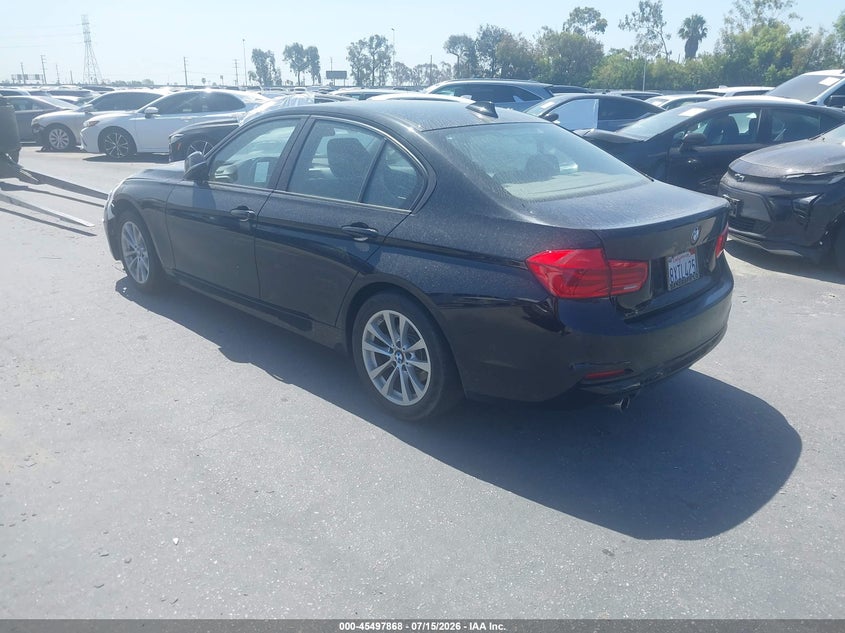 Vin: wba8e1g32hnu17254, lot: 45996066, bmw 320i 20173