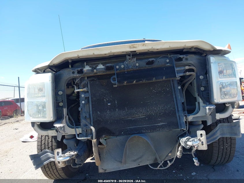 2016 FORD F-250 auction photo 6