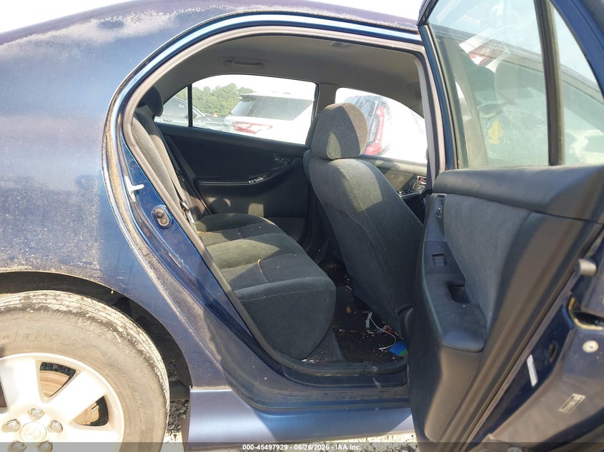 2005 TOYOTA COROLLA auction photo 8