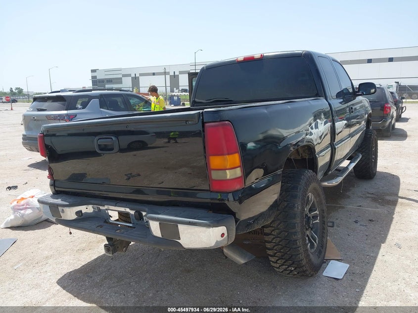 2000 CHEVROLET SILVERADO 1500 auction photo 4