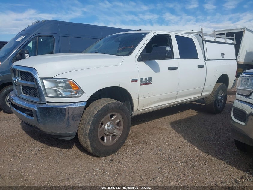 3C6UR5CJ6JG207036 2018 RAM 2500 TRADESMAN  4X4 6'4 BOX photo 1