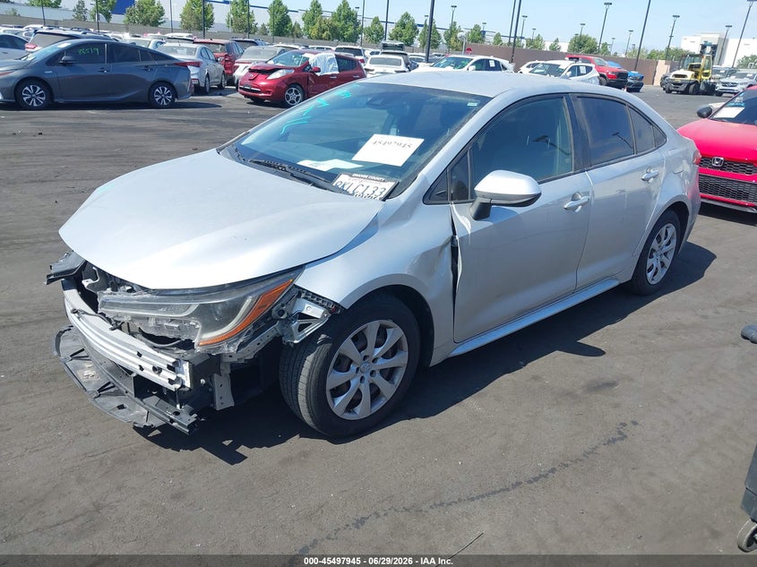 2020 Toyota Corolla, Front End, IAAI, VIN JTDEPRAE6LJ002365 — photo 2