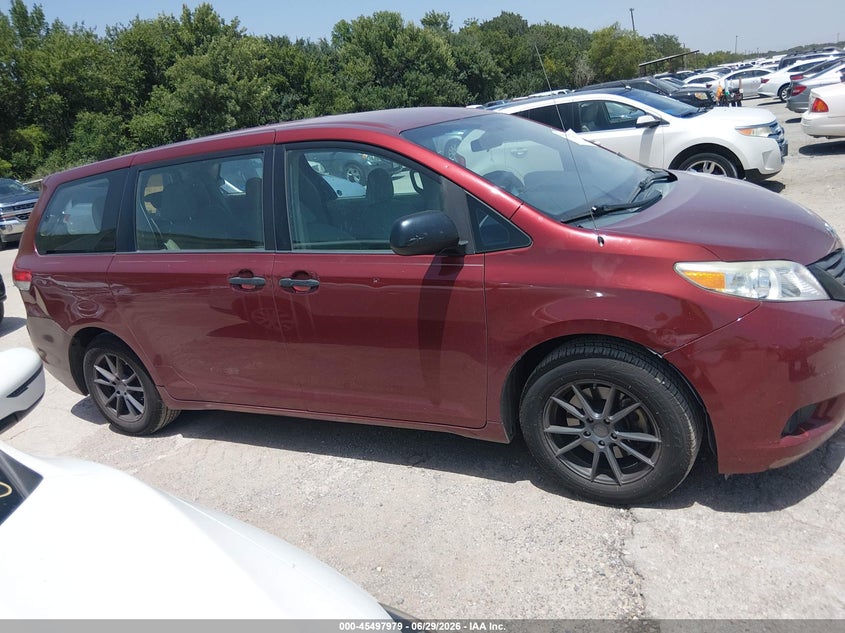 2013 TOYOTA SIENNA VAN 3.5L V-6 DOHC, VVT, 266HP