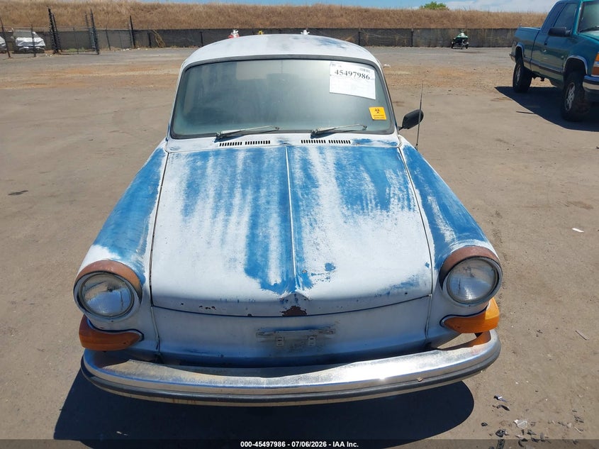 AtlanticExpress - Volkswagen Squareback Sedan