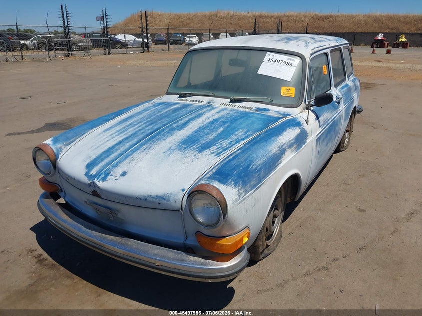 AtlanticExpress - Volkswagen Squareback Sedan