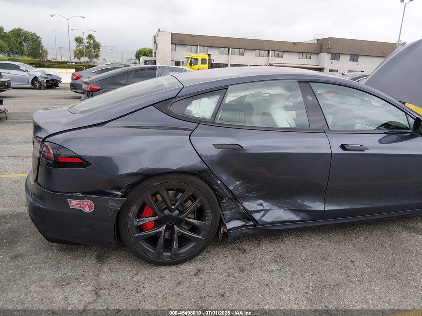 TESLA MODEL S - zdjęcie 6