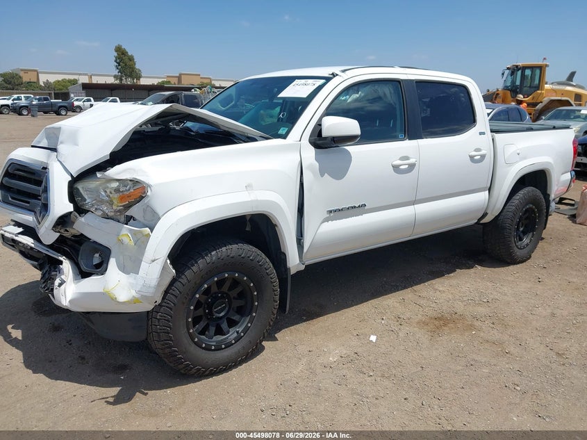 2017 Toyota Tacoma, Удар спереду, IAAI, VIN 3TMAZ5CN8HM039085 — фото 2