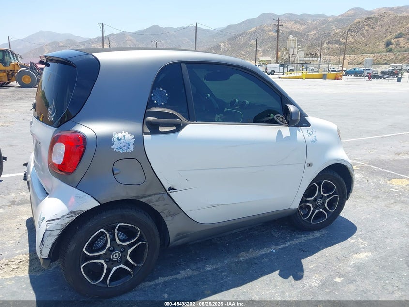 2018 Smart Fortwo Electric Drive Passion VIN: WMEFJ9BA2JK326410 Lot: 45498202