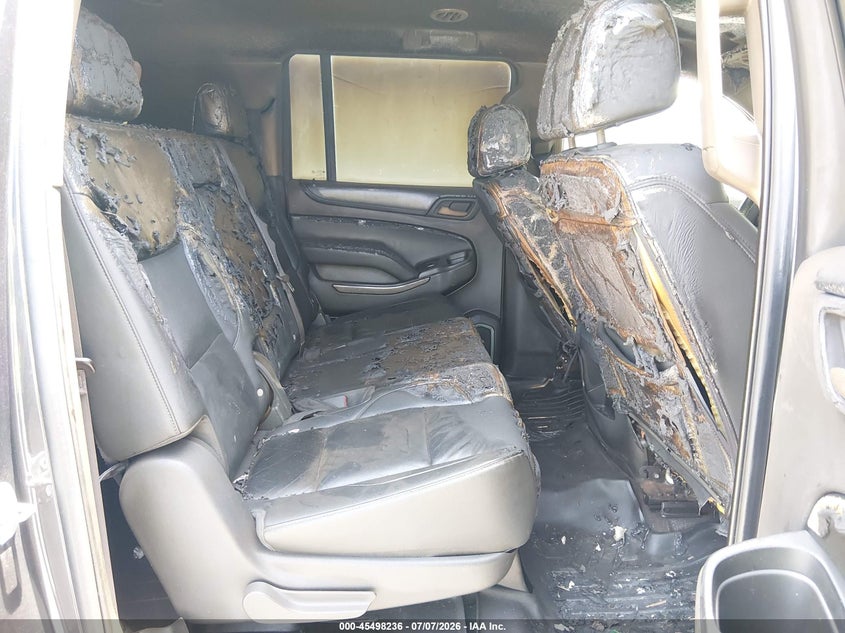 2017 CHEVROLET SUBURBAN auction photo 8