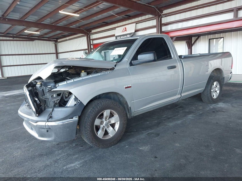 Vin: 3c6jr6dt0fg687347, lot: 45996446, ram 1500 tradesman 20152