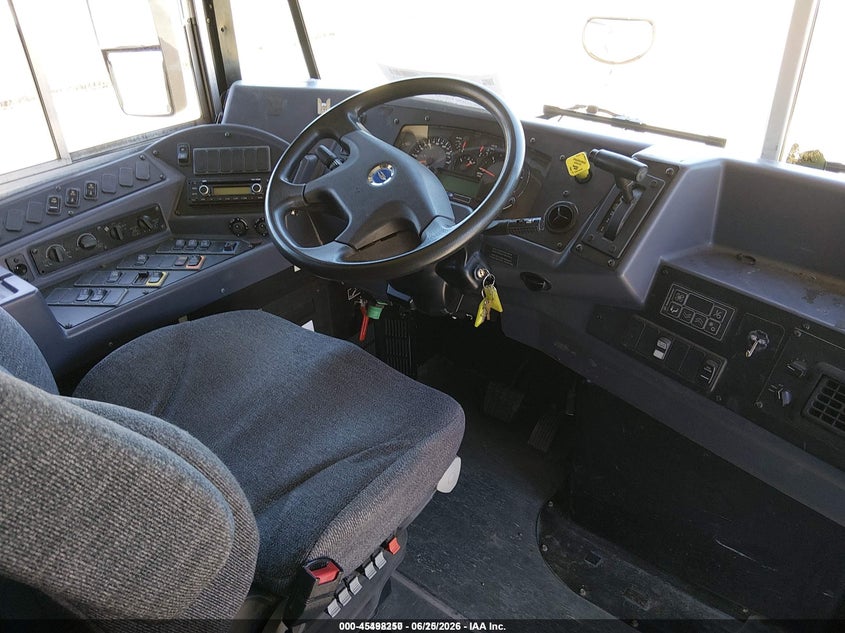 2017 BLUE BIRD SCHOOL BUS / TRANSIT BUS auction photo 5
