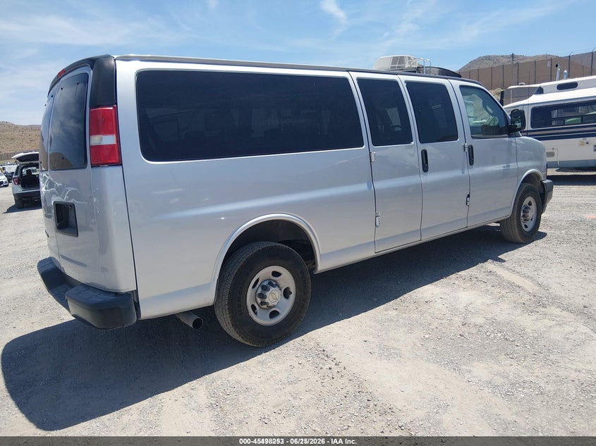 2020 Chevrolet Express Passenger Rwd 3500 Extended Wheelbase Ls VIN: 1GAZGNFP7L1237547 Lot: 45498253