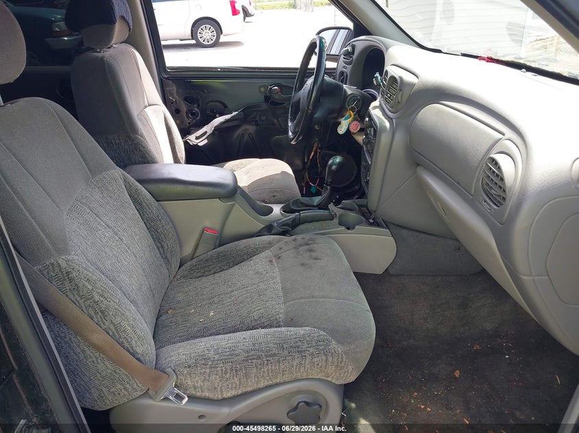 2002 CHEVROLET TRAILBLAZER auction photo 5