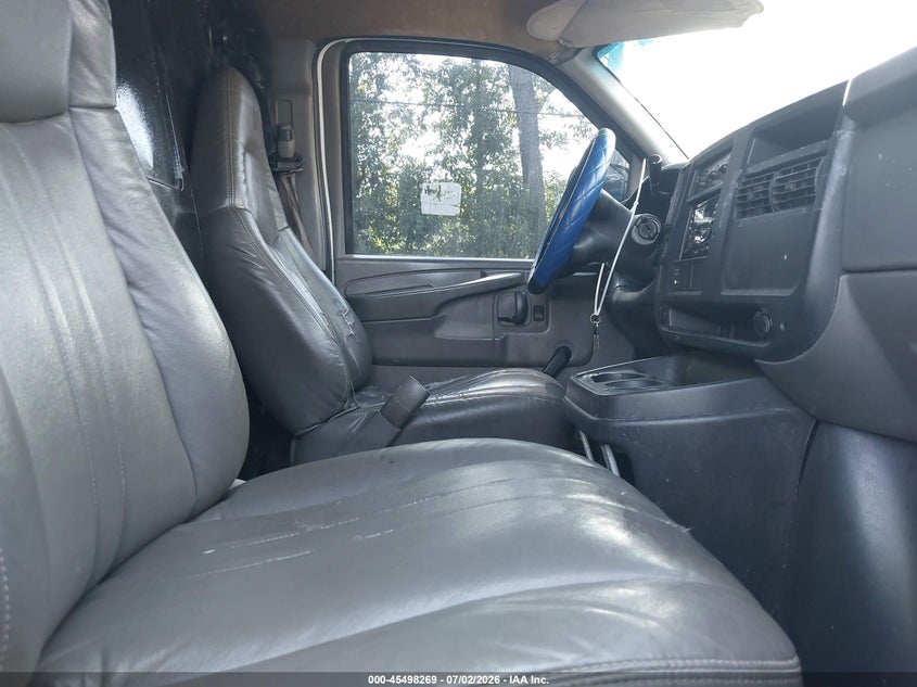 2006 CHEVROLET EXPRESS auction photo 5