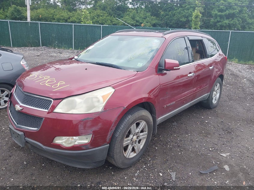 2009 CHEVROLET TRAVERSE auction photo 2