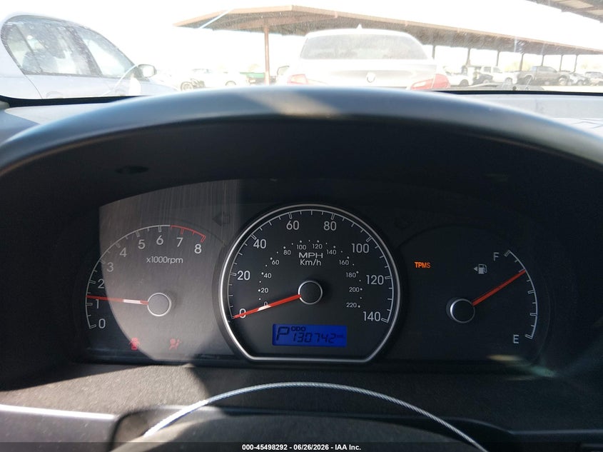 2010 HYUNDAI ELANTRA auction photo 7