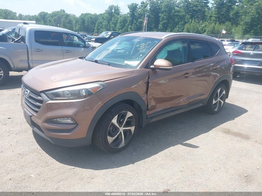 2016 HYUNDAI TUCSON auction photo 2