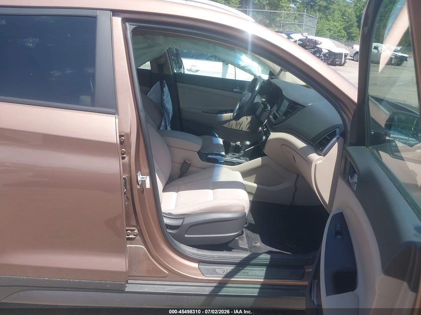 2016 HYUNDAI TUCSON auction photo 5