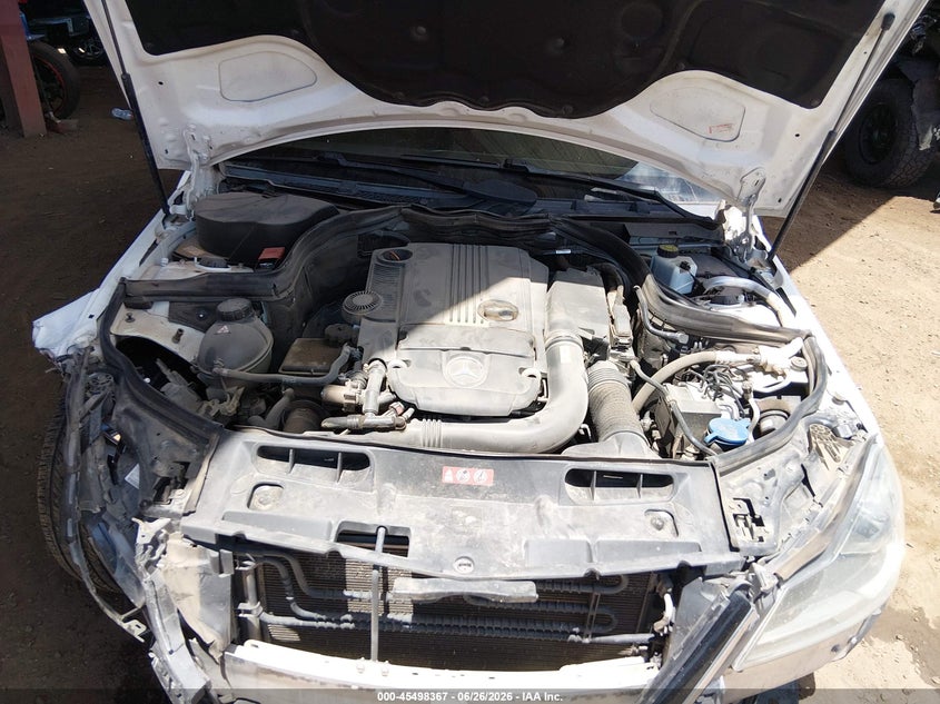 MERCEDES-BENZ C 250 2014 VIN WDDGF4HB1EA962678
