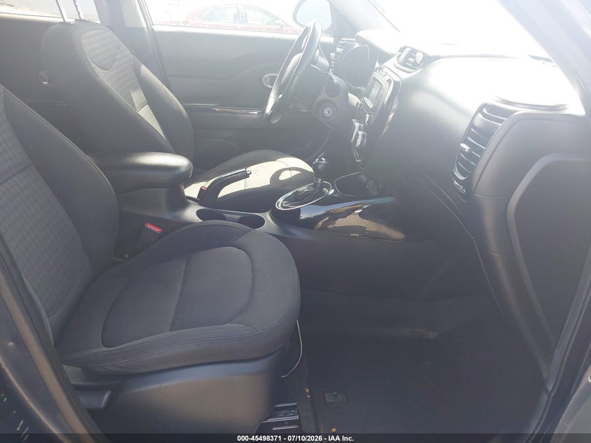 2015 KIA SOUL auction photo 5