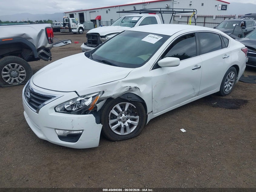 2015 NISSAN ALTIMA auction photo 2